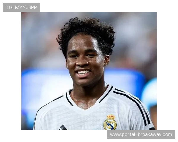 里昂2-0胜布雷斯特，恩德里克首秀进球助球队跻身前五